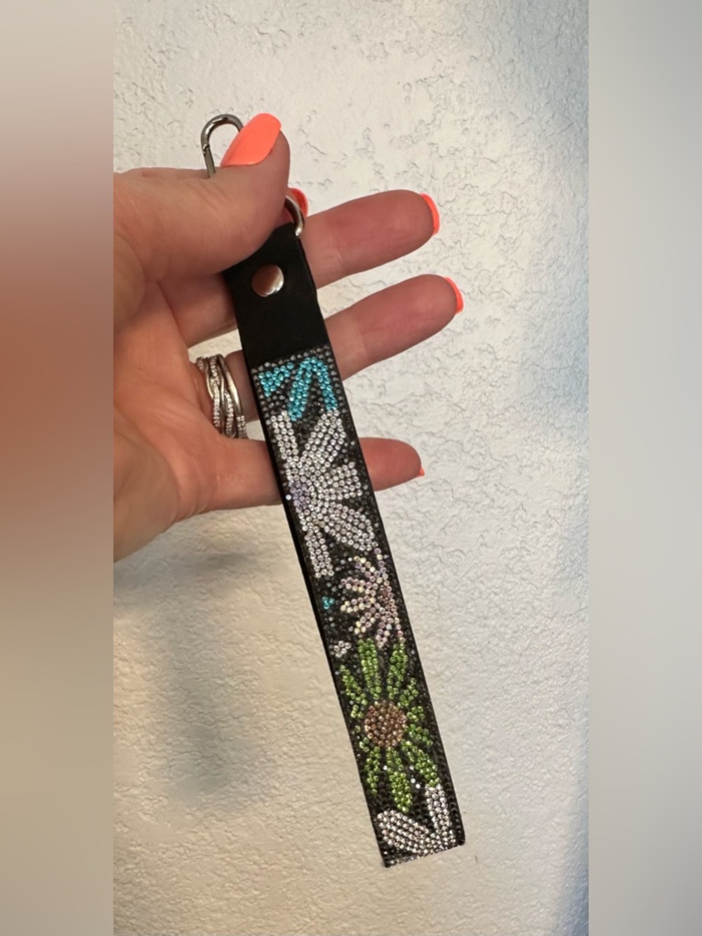 NWOT! Jacqueline Kent ‘Flower Power’ Wristlet Keychain